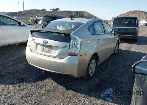 2010 Toyota Prius Ii z USA, uszkodzony, nr VIN JTDKN3DU5A0125389